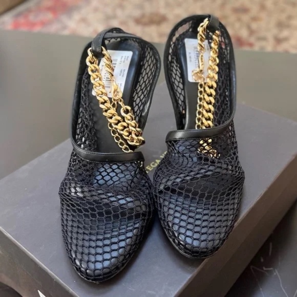 Bottega Veneta Mesh Chain Ankle-Strap Pumps Black [Size 37.5/7.5 US] - Picture 2 of 5